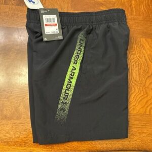 NWT-Under Armor Black Shorts